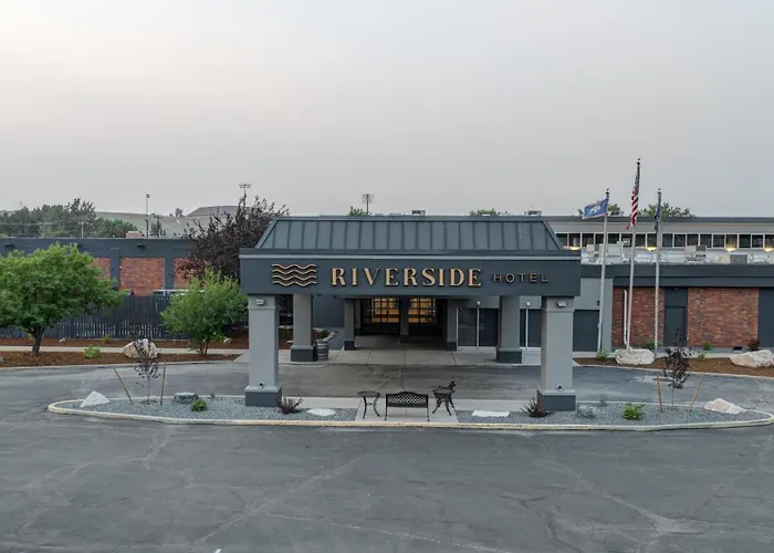 Riverside & Conference Center Hotel